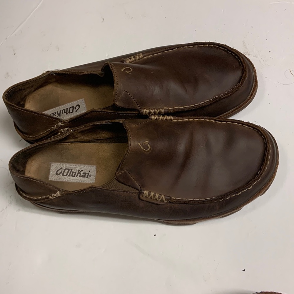 Olukai Moloa DarkWood/Dark Wood Leather Loafer Slip-on Shoe Men's US sizes 9.5